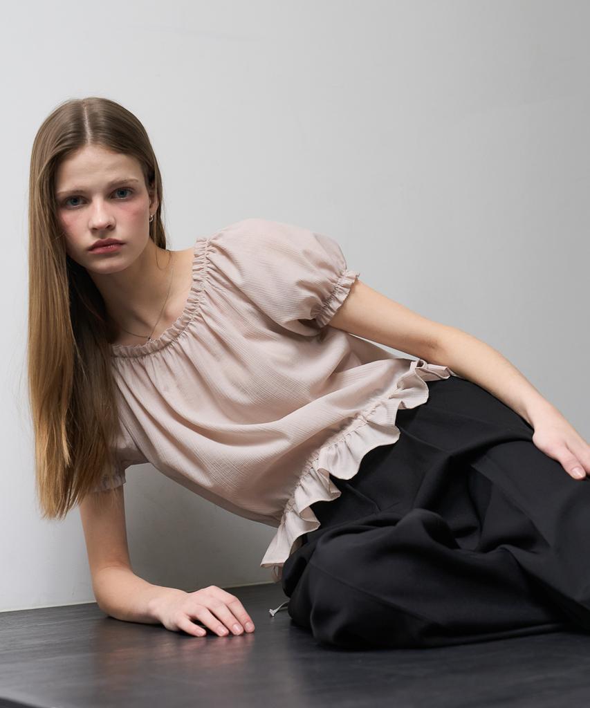 DEHEVE Frill Puff Crop Blouse [Pink]