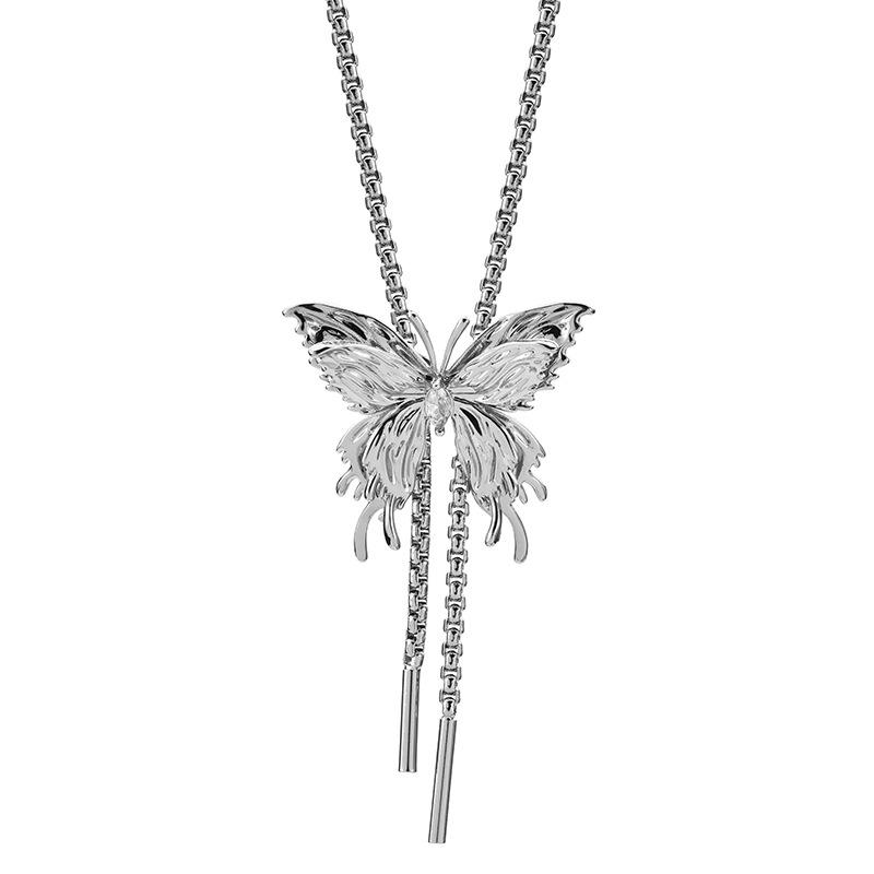 Liquefied Butterfly Pull-out Long Women's Sweet, Cool, High-end, Light Luxury Commuting Accessory Pendant Necklace
