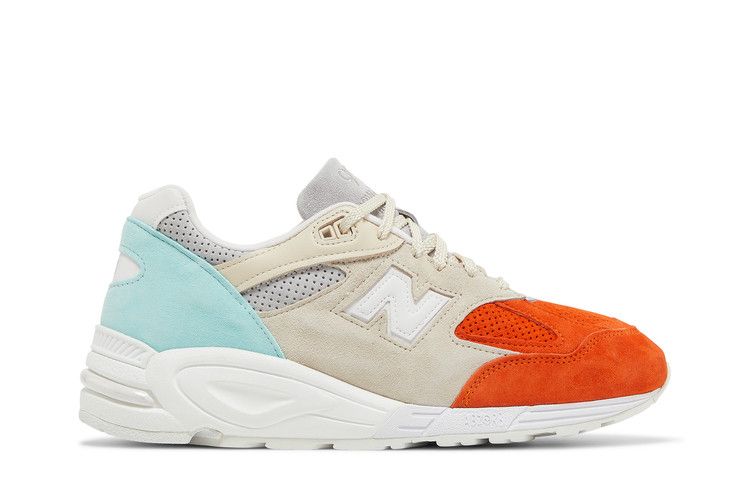 Men's Sneakers Kith x New Balance 990v2 Made in USA 'Cyclades'