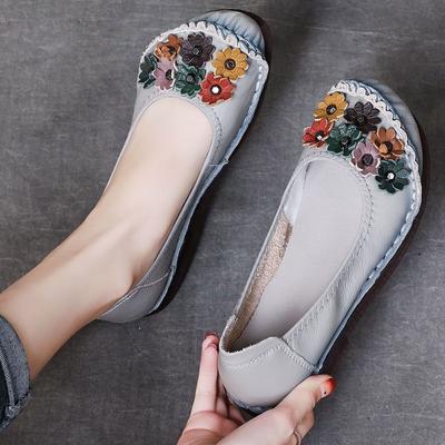 Весна Новое поступление кожаные женские лоферы балетки женские мокасины с цветочным принтом женские повседневные туфли на плоской подошве женские туфли-лоферы без застежек