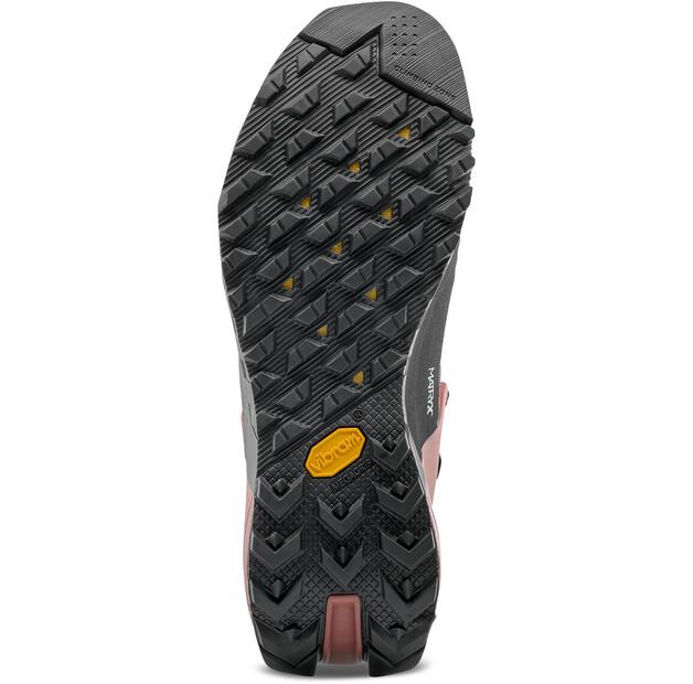 Треккинговые ботинки Salewa Wildfire NXT Mid GTX