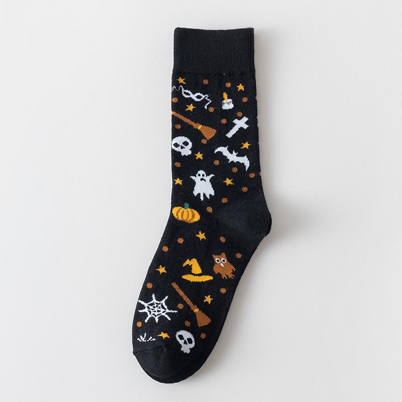 Female Spring and Autumn Fashion New Street Halloween Cartoon Pattern In The Tube Socks