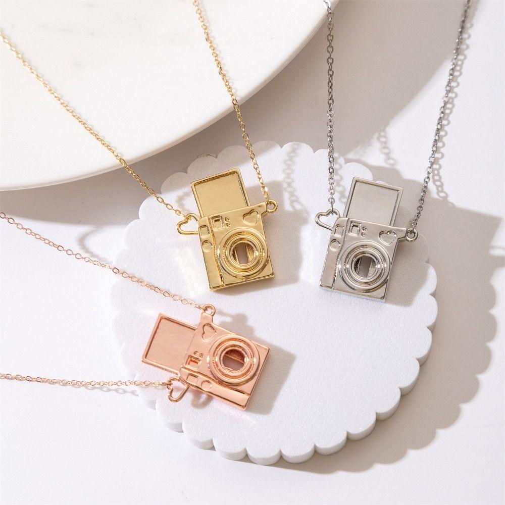 Stainless Steel Photo Frame Necklace Retractable DIY Photo Album Necklace Butterfly Neck Jewelry Accessories