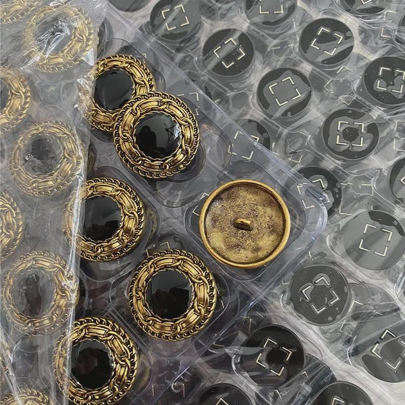 Yisen ESSTUDIO шерстяное кашемировое твидовое пальто в стиле ретро с металлическими пуговицами