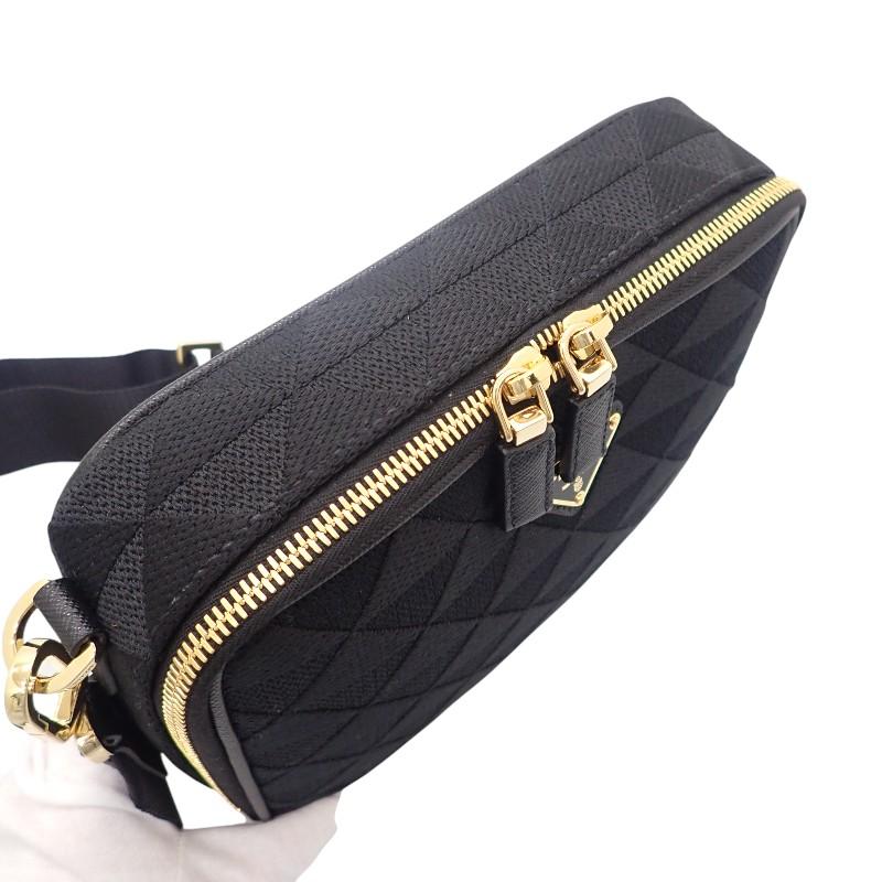 Prada 2VH069 Сумка через плечо черный полиэстер/сафьян мужская