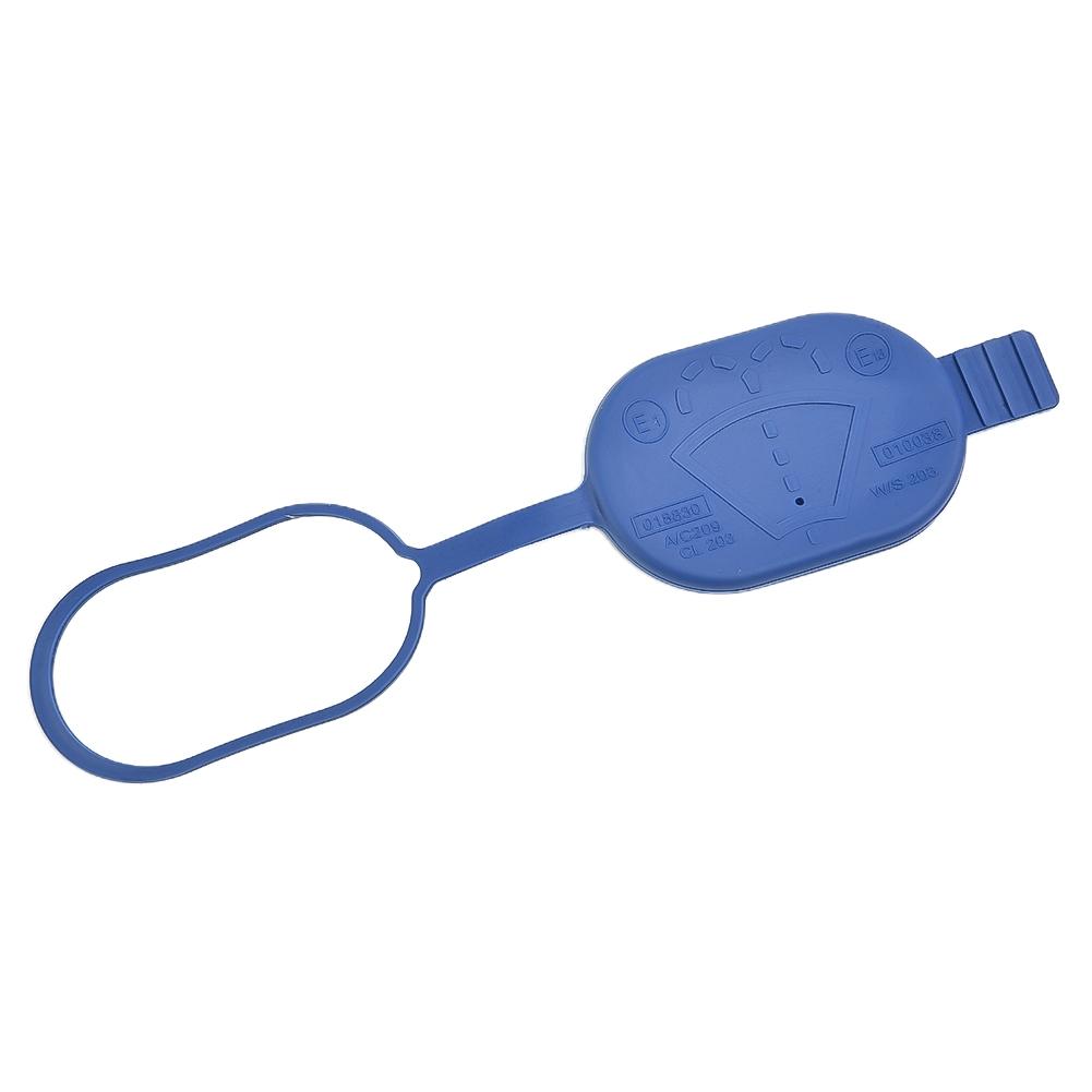 Синяя крышка бачка омывателя лобового стекла