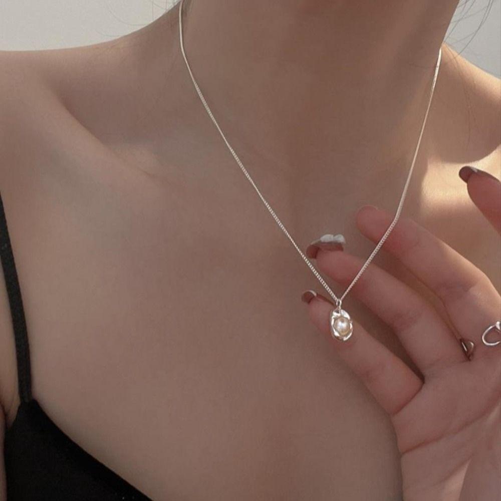 Vintage Korean Style Pendant Women Clavicle Necklace Irregular Shell Jewelry Zinc Zinc Alloy Pearl Necklace