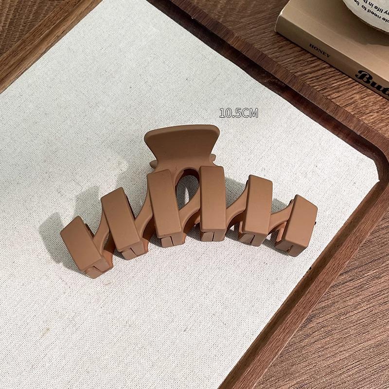 Большая женская шпилька высокого класса: Новая модель Shark Clip 2025 года на осень/зиму