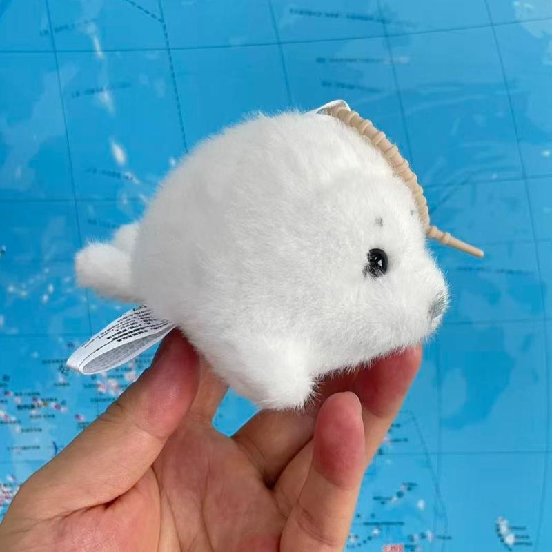 Cute Seal Plush Keychain Soft Kawaii Seal Plushies Animal Pendant Fashion Stuffed Doll Keyring Car Key Accessories Car Ornaments