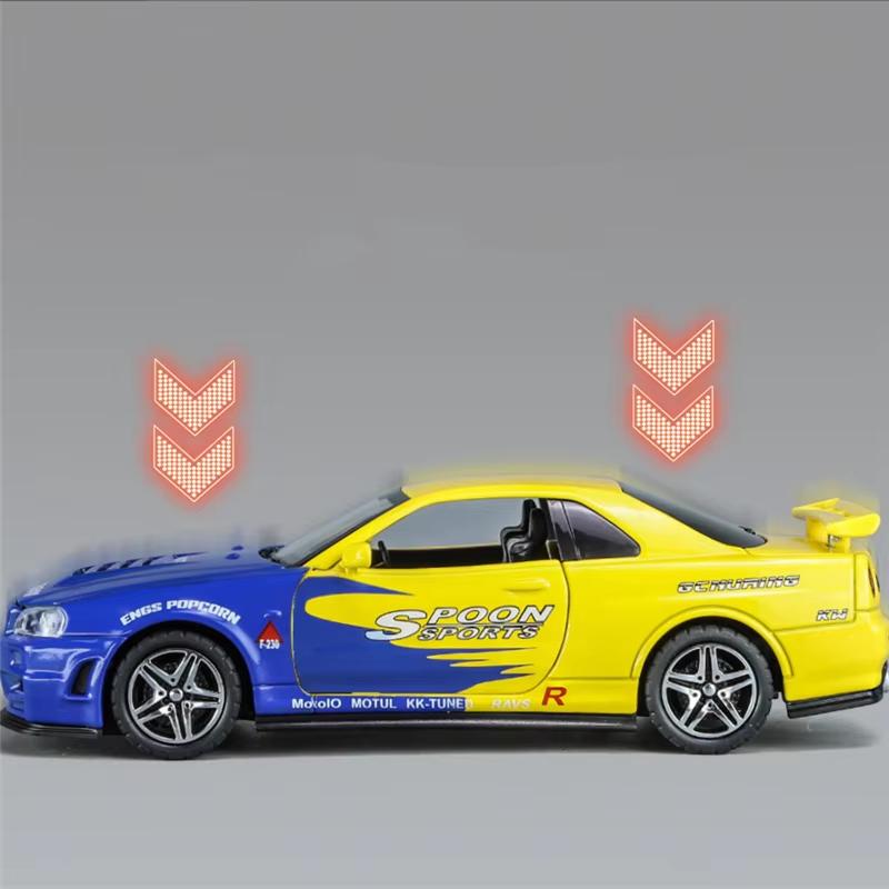 New 1:32 GTR R34 Alloy Sports Car Model Die-cast Toy Racing Car Model Simulation Sound and Light Pull Back Children Boy Trend Collection Gift