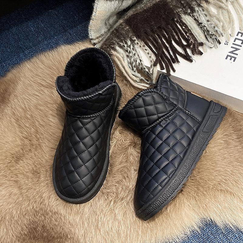 Fashion 2024 Fashionable Women's Autumn and Winter New Fur Short Boots Thickened Comfortable Buns To Keep Warmth