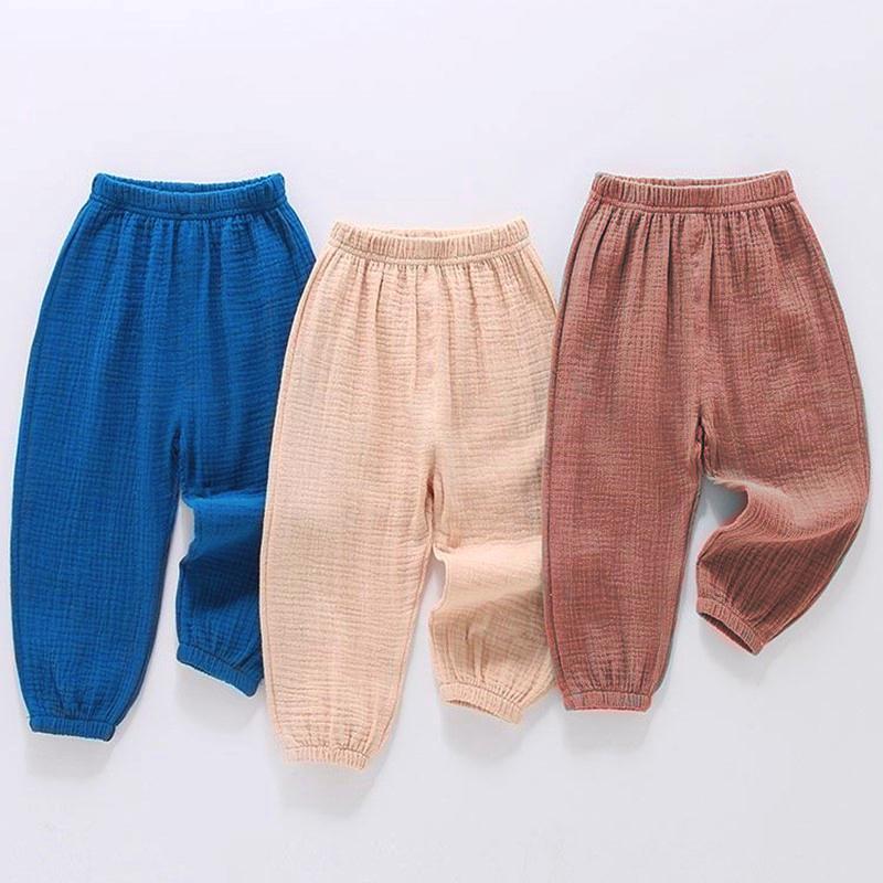 Летние брюки для девочек и мальчиков, корейские детские однотонные свободные шаровары из хлопка и льна, повседневные детские плиссированные брюки с высокой талией для девочек