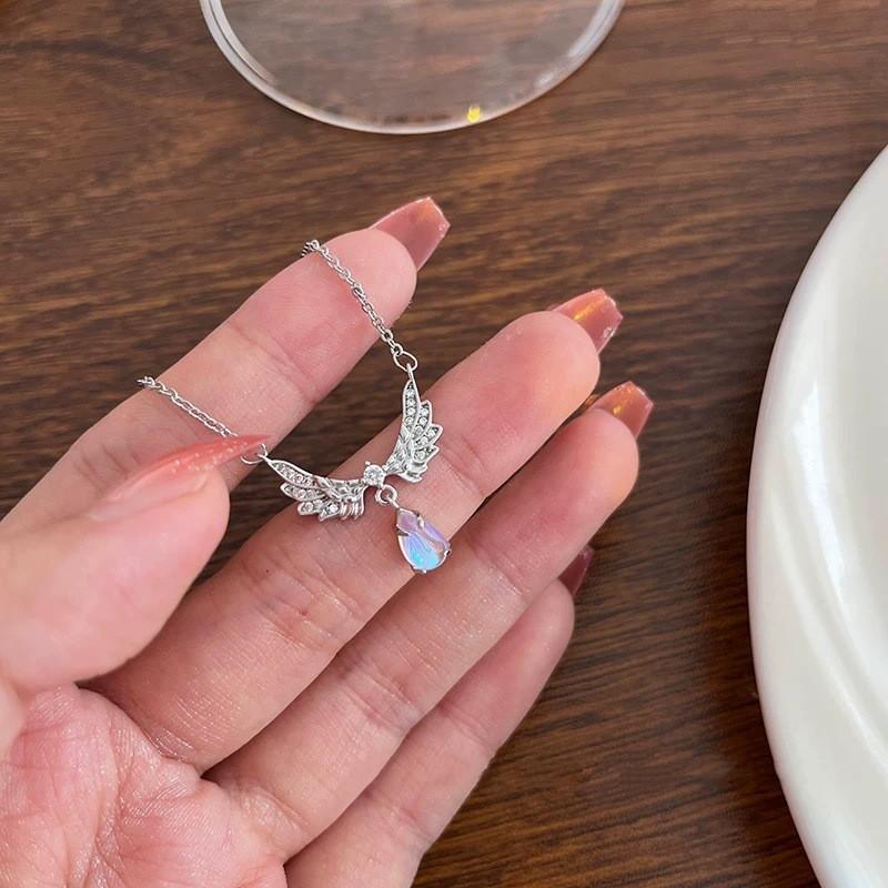 Womens Moonstone Angel Wing Necklace Clavicle Chain Fashion Jewelry