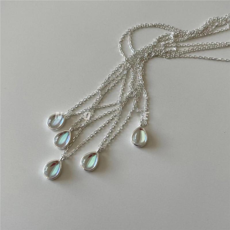 Silver Moonstone Oval Pendant Necklace for Women Simple Girls Jewelry Accessories Gifts