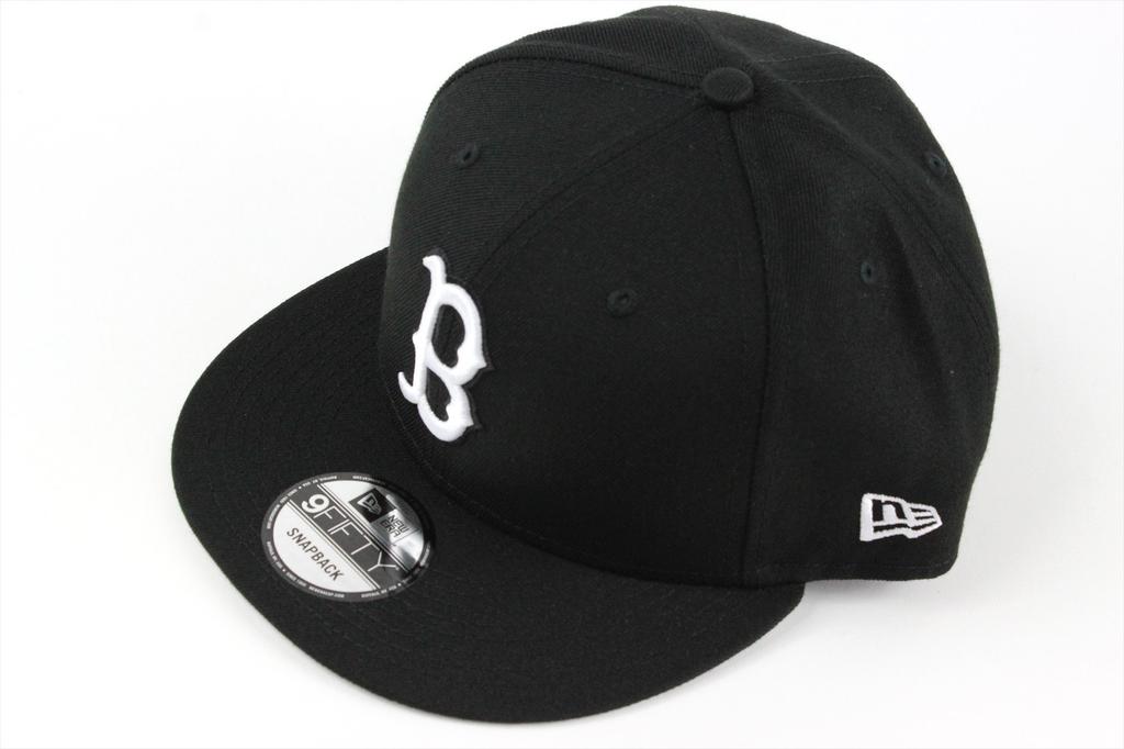 Кепка Snapback New Era MLB 9FIFTY ЧЕРНО-БЕЛАЯ Американская лига Бостон Ред Сокс &