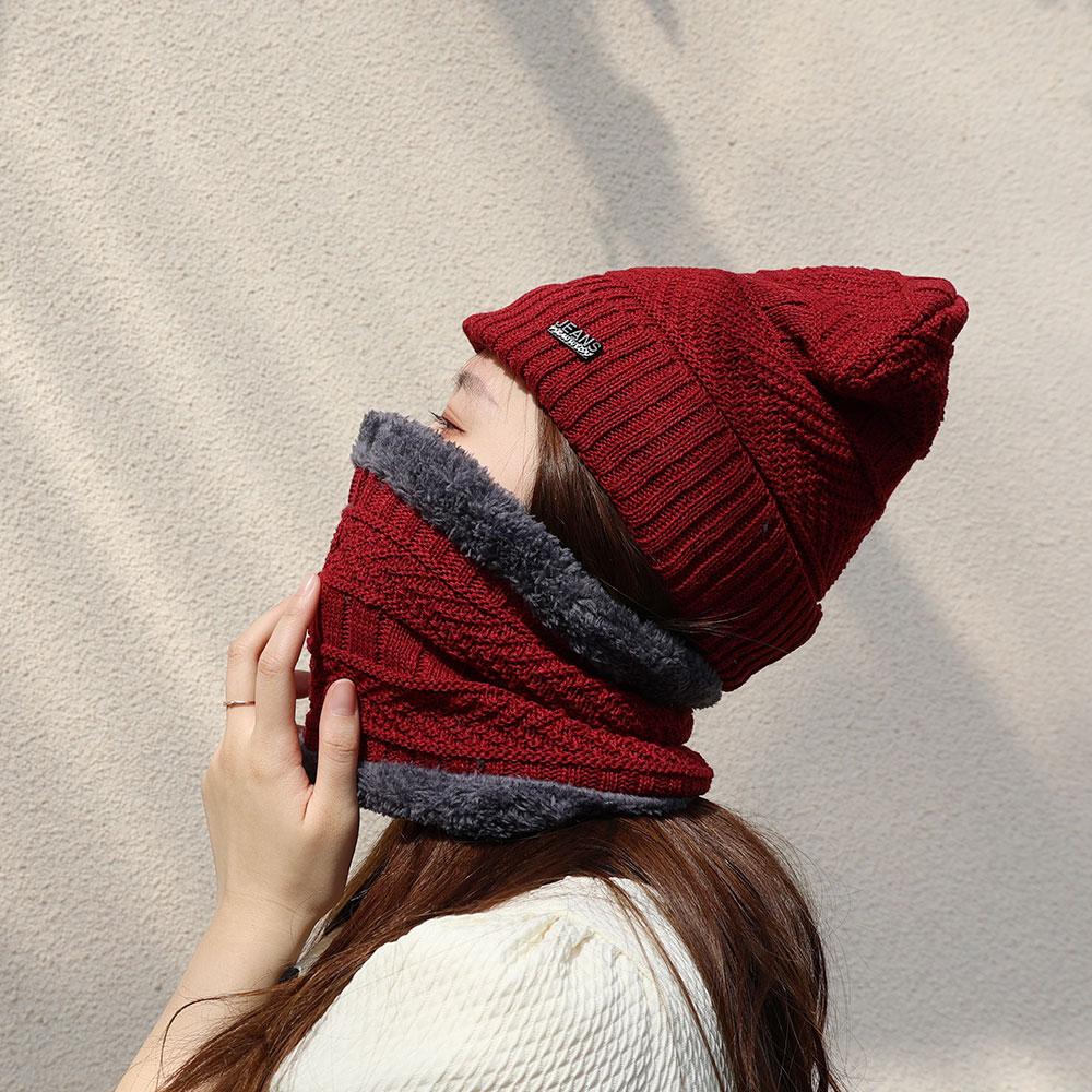 Теплый шарф-шапка, комплект из двух предметов