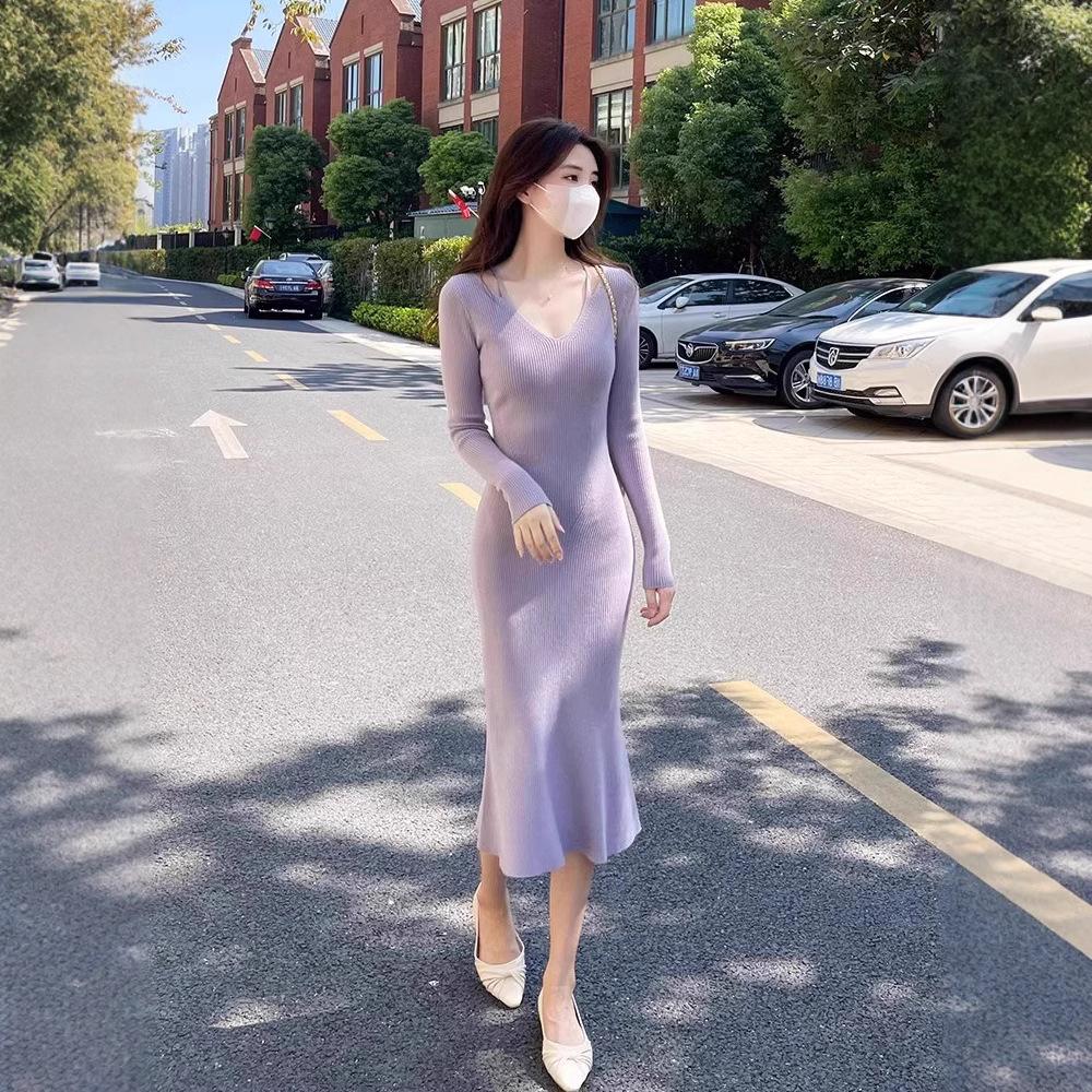 Knitted Dress Autumn Fashion Suspender Celebrity Versatile Gentle Temperament Slim Sweater V-Neck Hip Wrap Skirt
