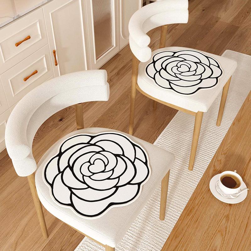 1Pc Seat Cushion Fashion Flower Design Simple Summer Durable Breathable Ice Silk Cooling Mat