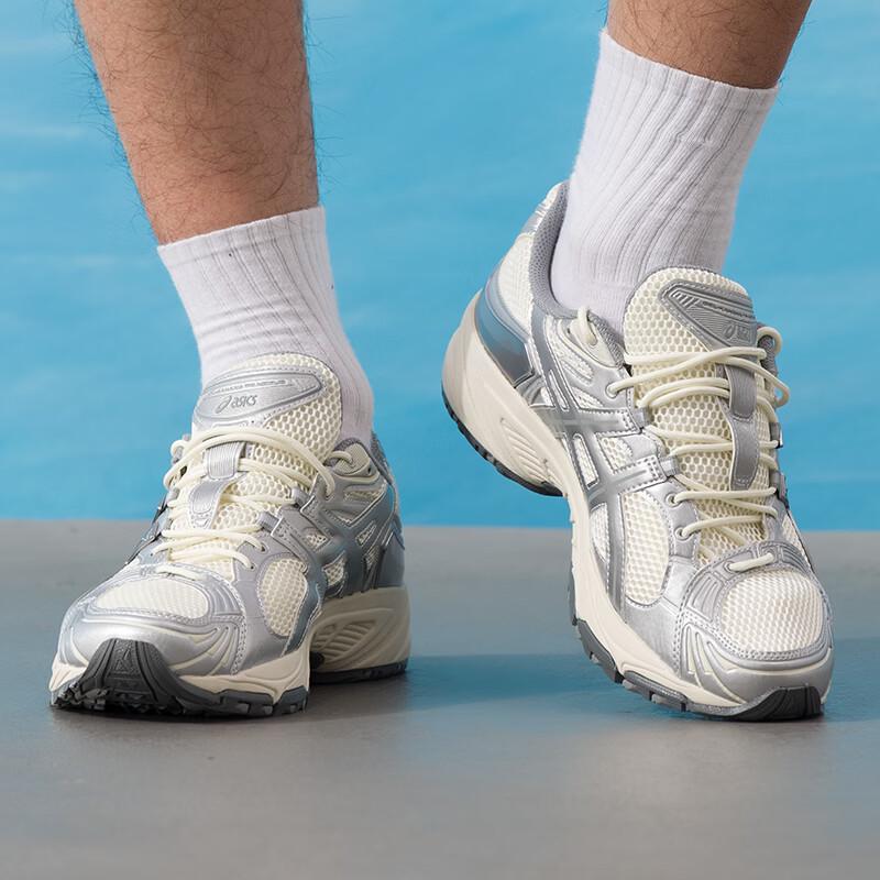 Asics Унисекс Спортивно-повседневная обувь GEL-KAHANA