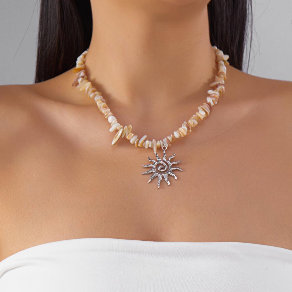 Bohemian Rainbow Beaded Choker Necklace for Women Vintage Silver Color Sun Pendant Necklaces Summer Beach Vacation Jewelry Gift