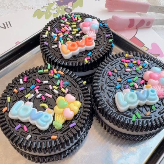 1/2Pcs Sandwich Cookie Squeeze Toy Stress Relief Biscuit Sensory Pinch Toy Kids Teens Adults Soft TPR Simulation Food Fidget Toy