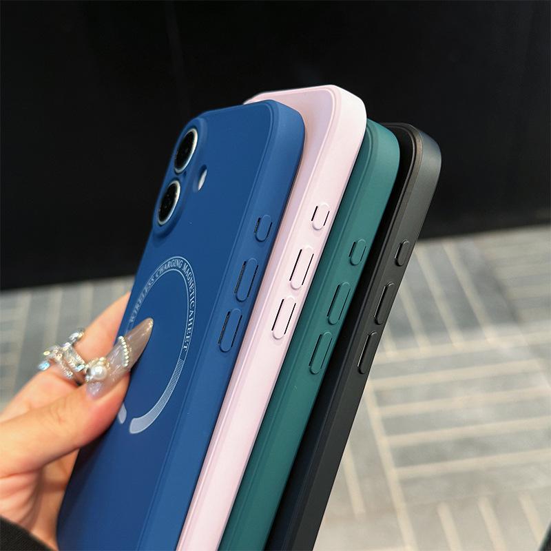 Магнитный чехол для телефона iPhone 16 Pro Max из жидкого силикона