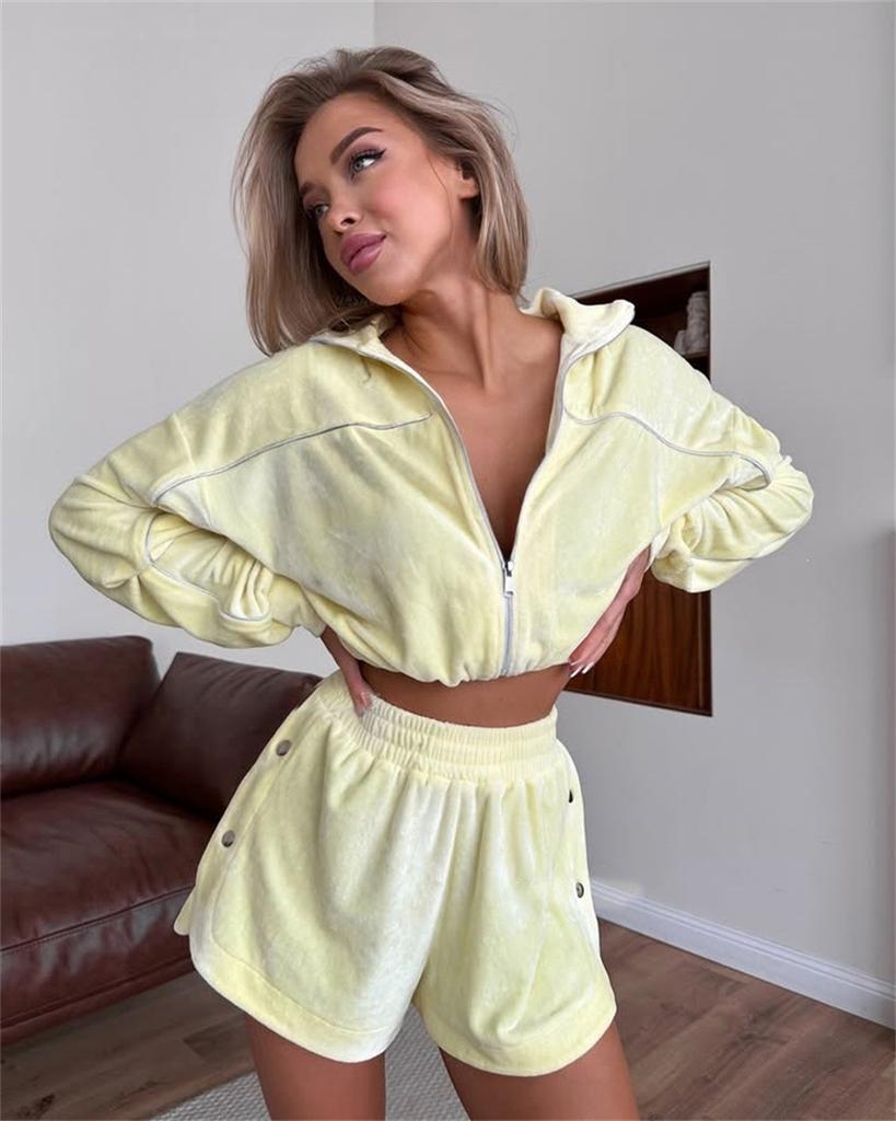 Women's Long Sleeve Zip Up Striped Cardigan Two Piece Outfit Slim Waist Shorts Set