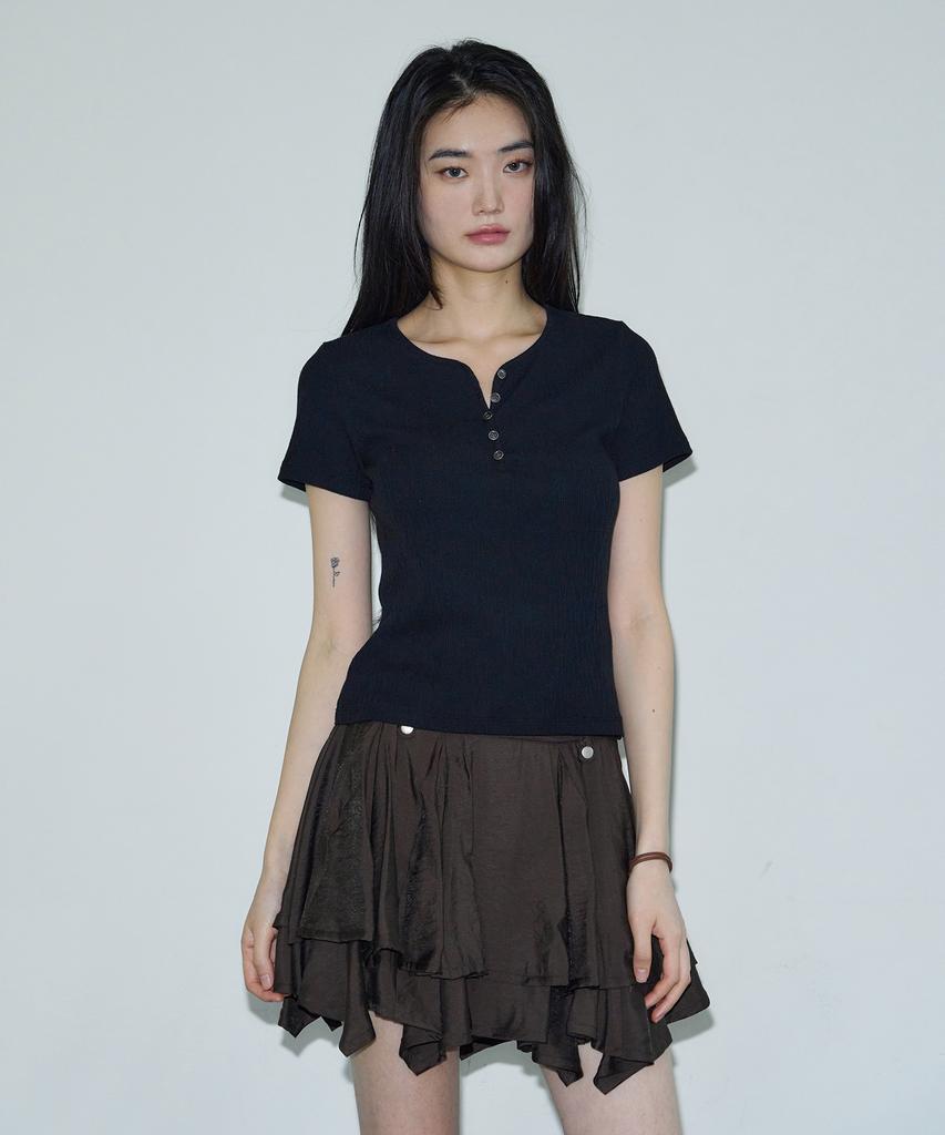 SIS A Button Henley Neck Half T-Shirt [Black]