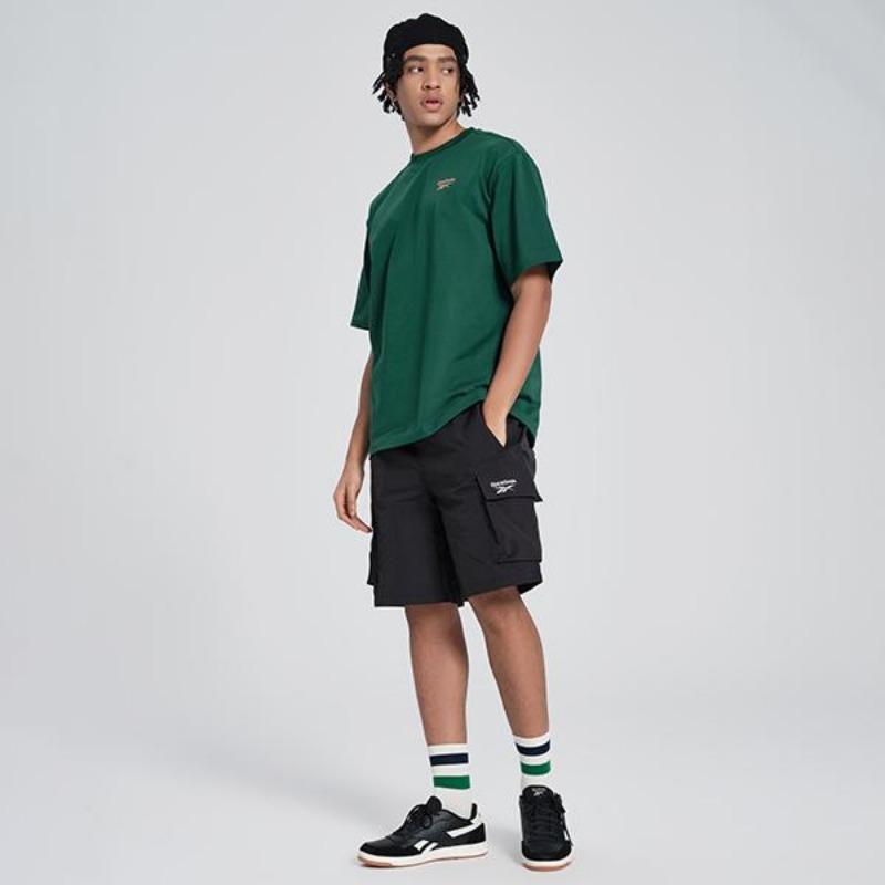 Reebok Футболка унисекс из серии Sports Lifestyle, однотонная, повседневная, с круглым вырезом и коротким рукавом, зеленая 24SRM421UGL1