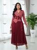 Платье-миди с плиссировкой и длинным рукавом Miyaki Plus Size - Стройнящее, в ближневосточном стиле, с эффектом двух peças