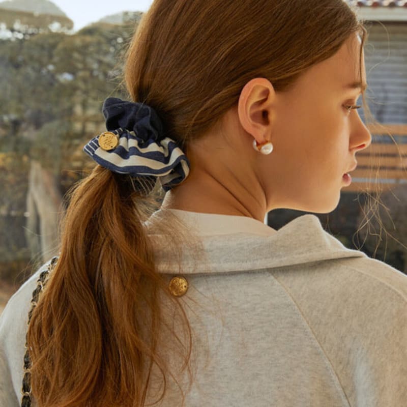 АНОЭТИЧЕСКАЯ АНЦ ПОЛОСАТАЯ ДЕНИМОВАЯ РЕЗИНКА ДЛЯ ВОЛОС_ТЕМНО-СИНИЙ