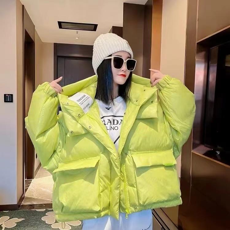 Согрейтесь с новым модным зеленым зимним пальто с капюшоном