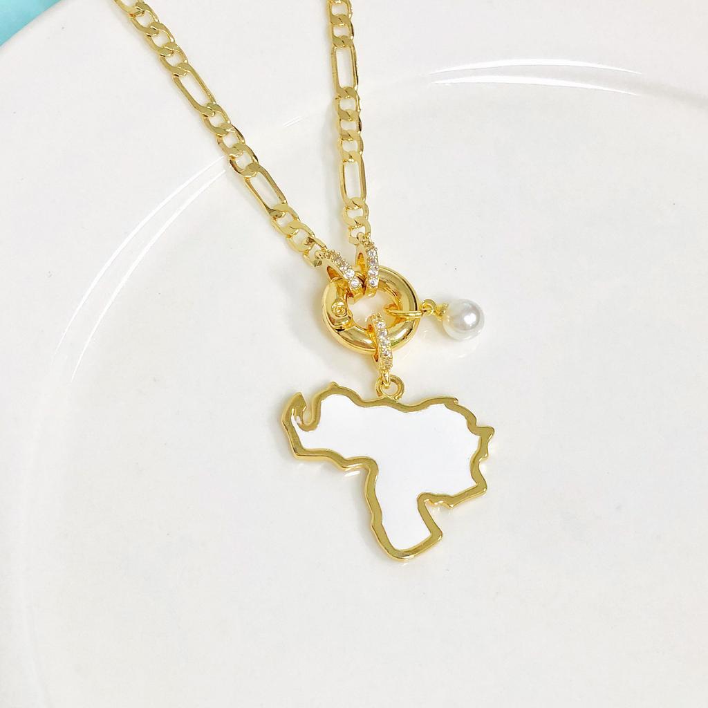 Gold-Plated Venezuela Dominican Mexico Map Flag Pendant Zircon Necklace For Men Women Casual Vacation Neck Jewelry Fine Gift