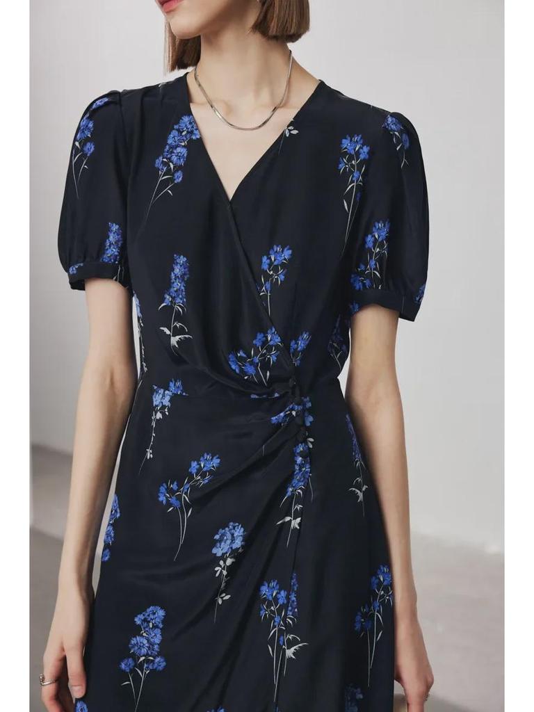 Женское шелковое платье с V-образным вырезом - Коллекция Весна/Лето 2025, с короткими рукавами, на подкладке из двойного крепа, 100% шелк тутового дерева.