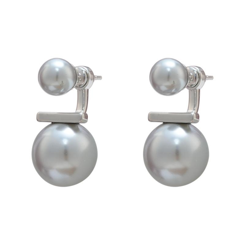 Imitation Pearl Stud Earrings for Women Simple Jewelry Party Gifts