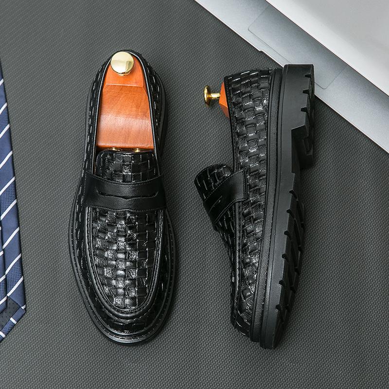 Spring Woven Leather Shoes Black Loafers Men's Luxury Brand Shoes High Quality Moccasin Leather Soft-soled Shoes Casual Shoes
