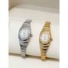 Fashionable small diamond-encrusted round bracelet watch for women, elegant and refined ladies' bracelet watch