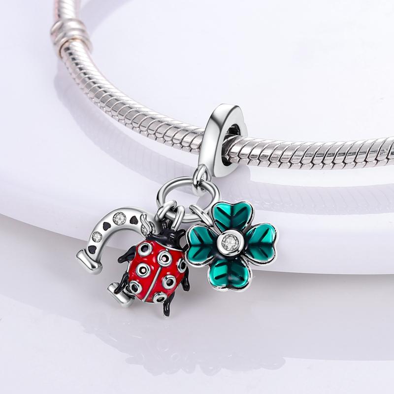 Lucky Four Leaf Shamrock Deamcatcher Horseshoe Dangle Charm Bead Charms fit Bracelets Necklaces copper Authentic Women Jewellery Making