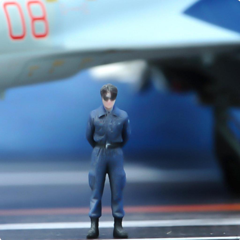 Фигурка наземного персонала в масштабе 1/72 3D-печатная фигурка члена экипажа самолета
