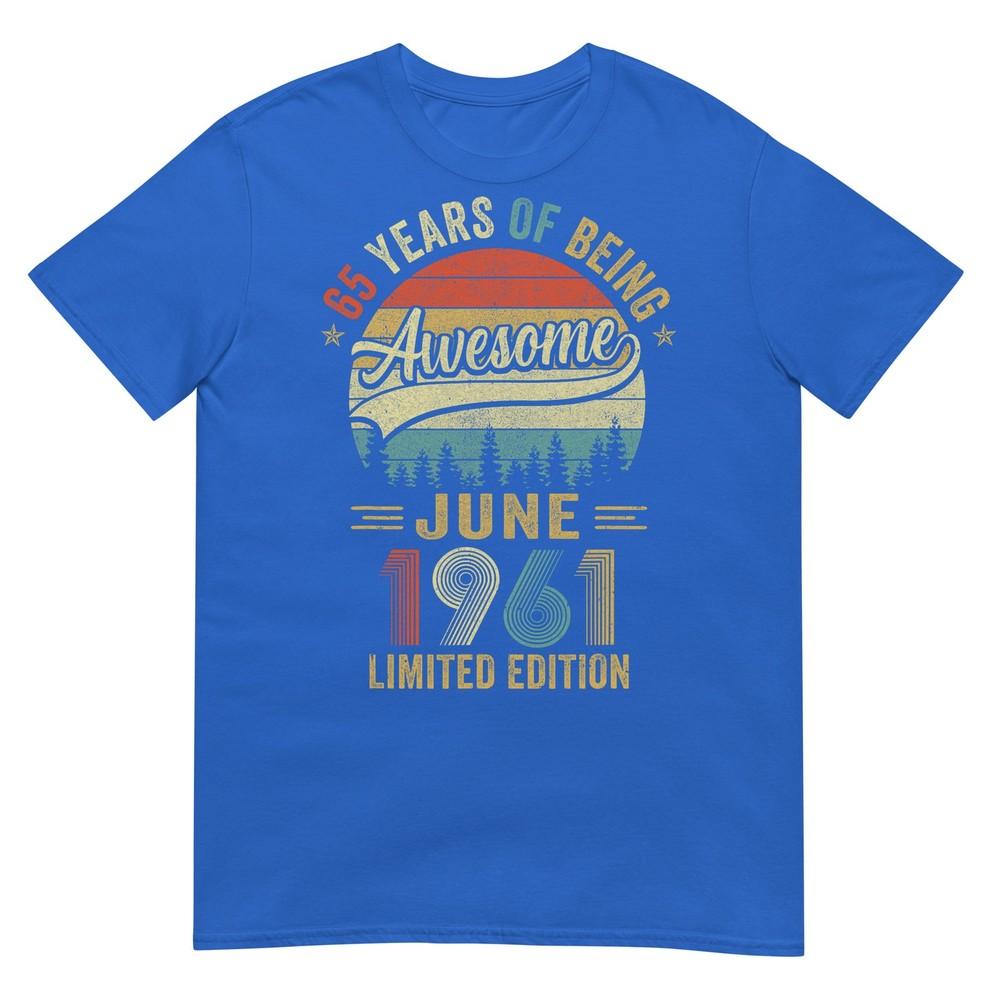Vintage June 1961 65 Years Old 65th Birthday Unisex Unisex Tshirt