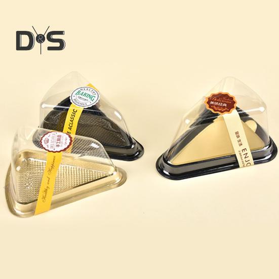 50Pcs Disposable Cake Box Anti-slip Texture Transparent Lid Waterproof Oilproof PET Moon Cake Tray Triangular Mousse Cake Packing Box