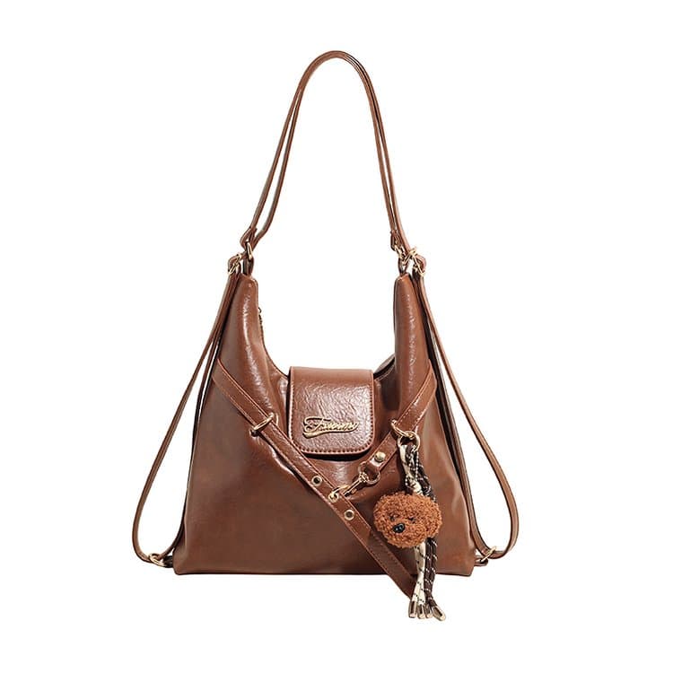 Portable casual handbag for short trips with one shoulder