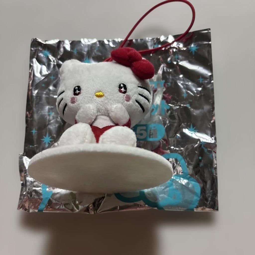 Sushiro Hello Kitty Collaboration Complete Set Mascots 7 Items Total