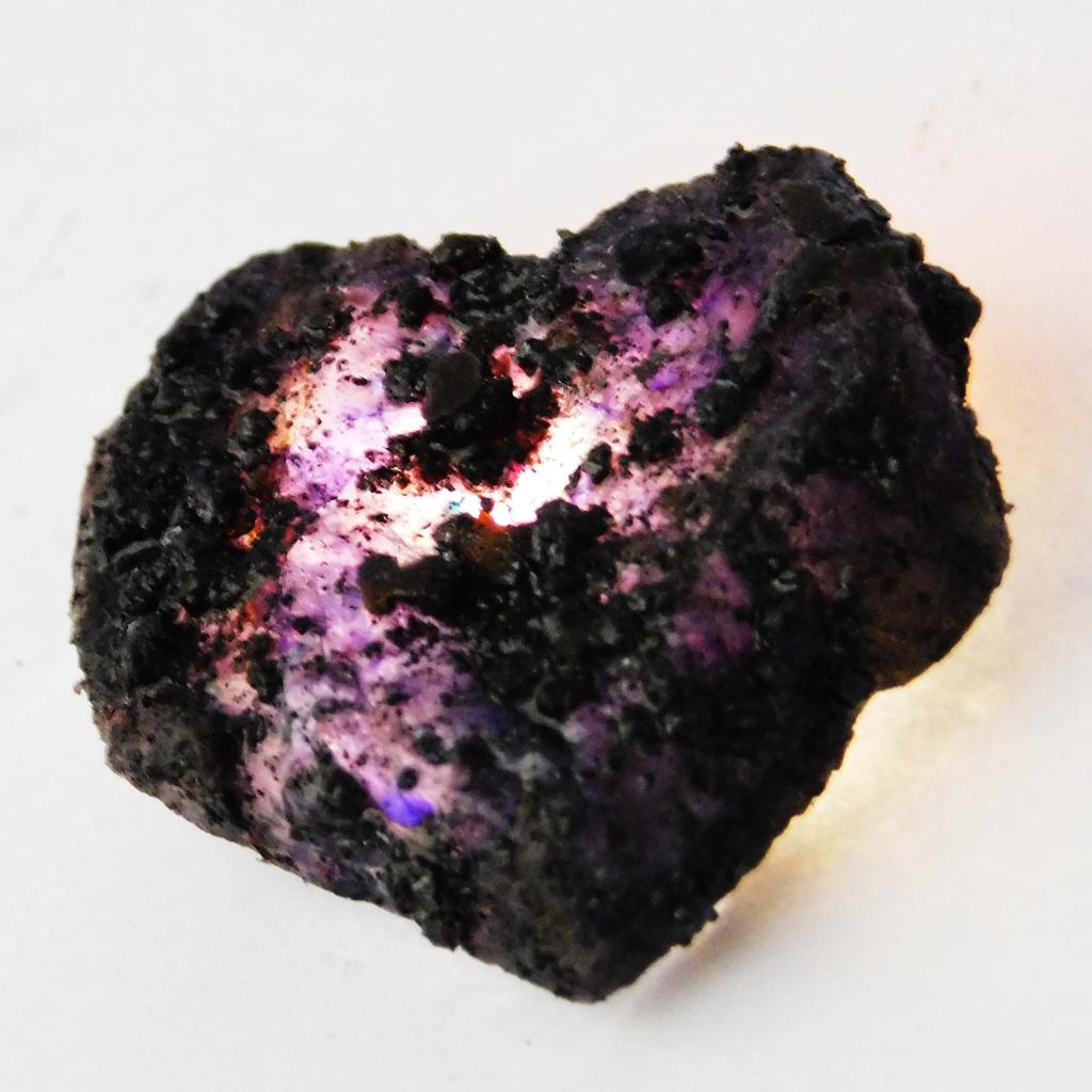127 Ct Natural Purple Sapphire Uncut Rough Earth Mined Loose Gemstone