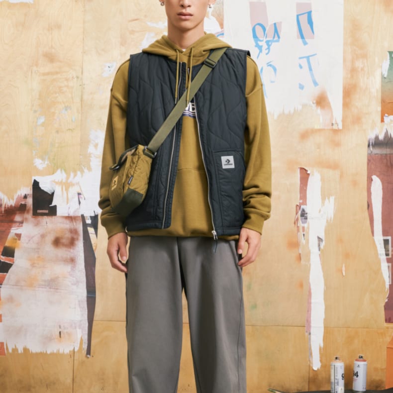 Converse Жилеты Мужские Черные С Круглым Вырезом Умеренные Рабочие 10025267-A01