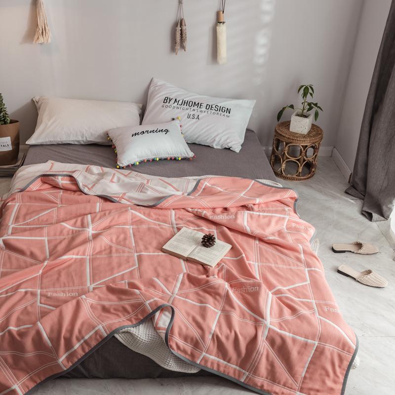 Новое хлопковое шестислойное марлевое одеяло представляет собой одинарное двойное одеяло с кондиционером, хлопковое диванное полотенце, четырехсезонное одеяло для обеденного перерыва.