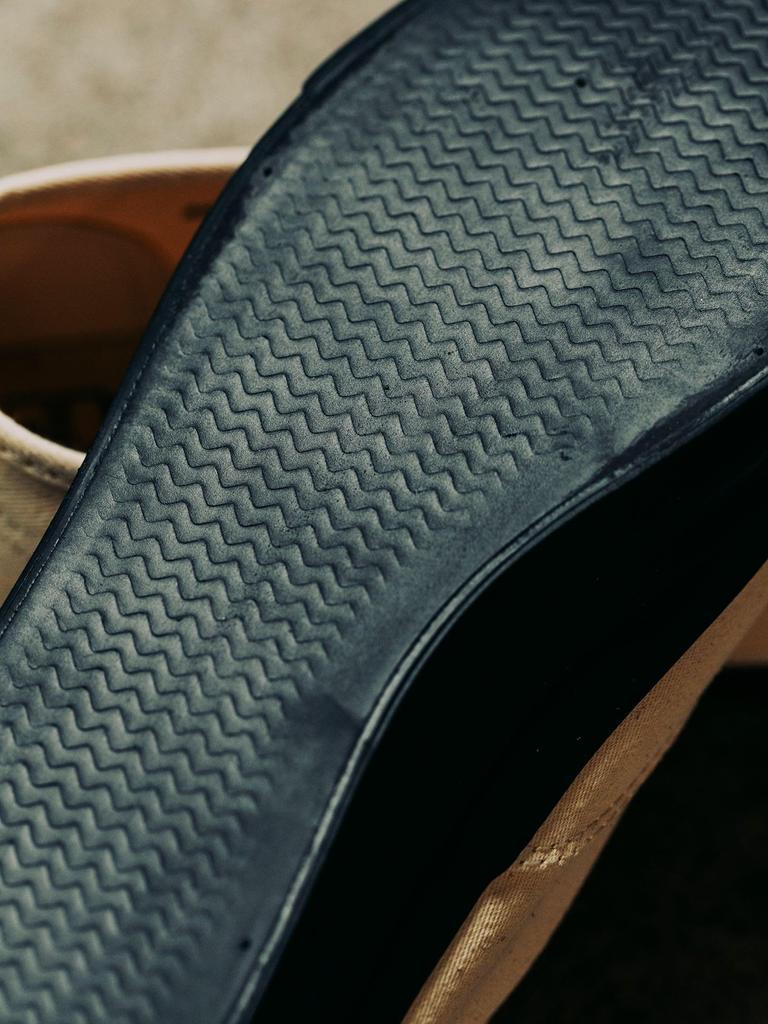 [100 обязательных товаров BEAMS] [BEAMS PLUS] Кеды [Эксклюзив] SPERRY TOP-SIDER MIL CVO Мужские IVORY/BLACK 8