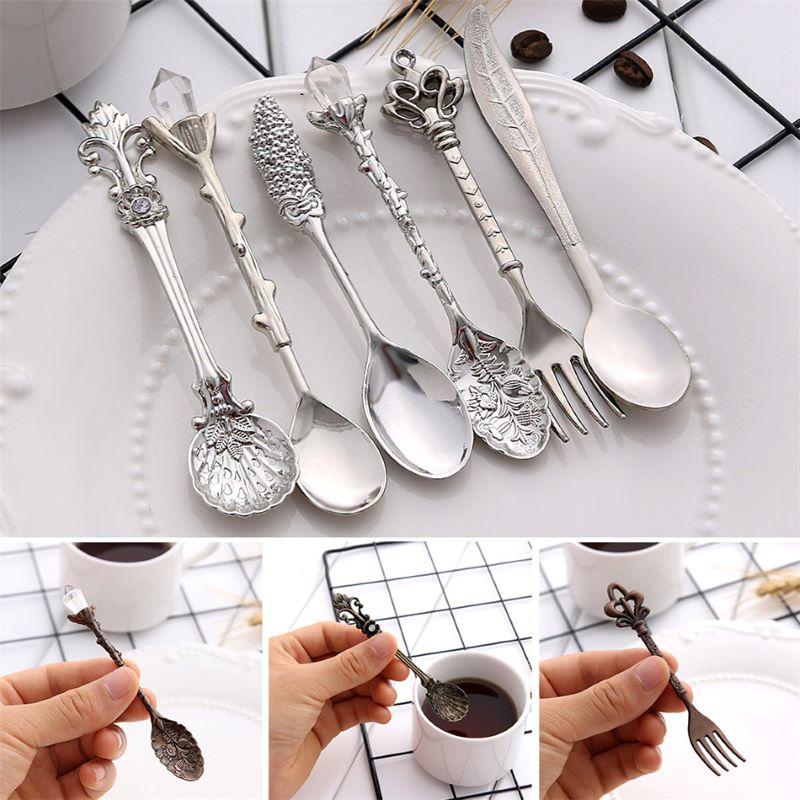 Vintage Spoon Fork 6-piece Cutlery Set Mini Royal Style Metallic Gold Carved Fruit Teaspoon Coffee Snack Dessert Fork Kitchen Tools