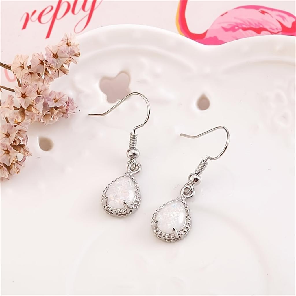 Винтажные искусственные белые драгоценные камни в форме слезы, модные серьги-подвески, изысканные украшения для женщин, повседневный гламур