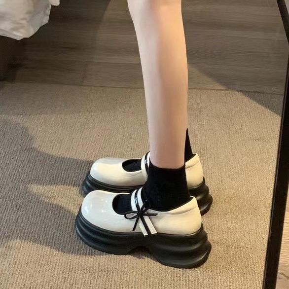 Туфли Мэри Джейн в студенческом стиле, женские мокасины с пряжкой-бантом и юбкой, носки, маленькие кожаные туфли